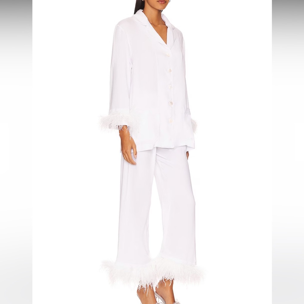 Sleeper Pajama set in White with double detachable feathers in size XS.